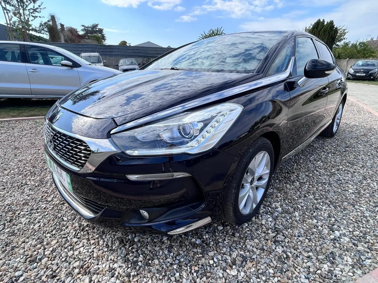 DS Automobiles DS 5