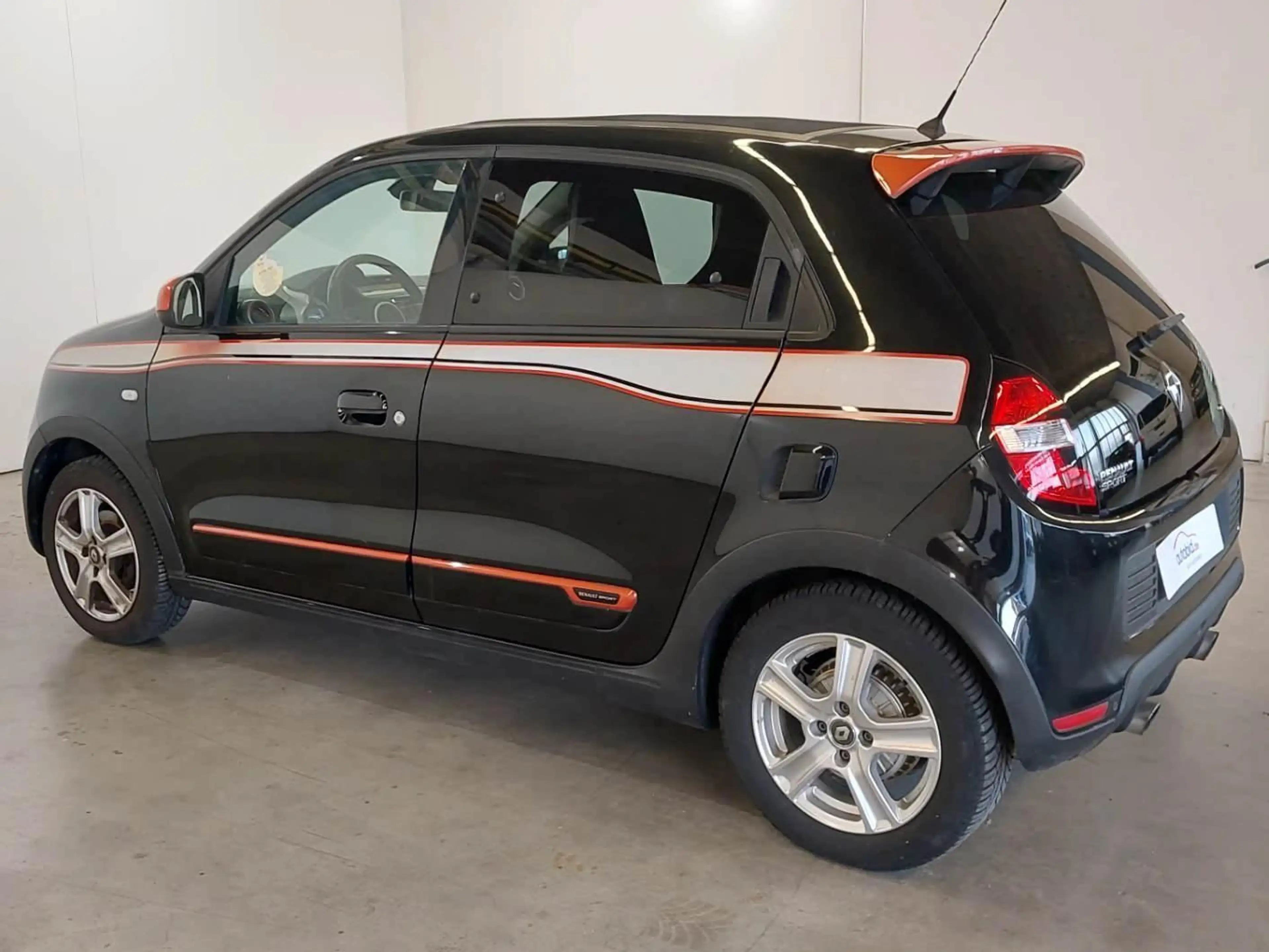 Renault Twingo GT — photo 5