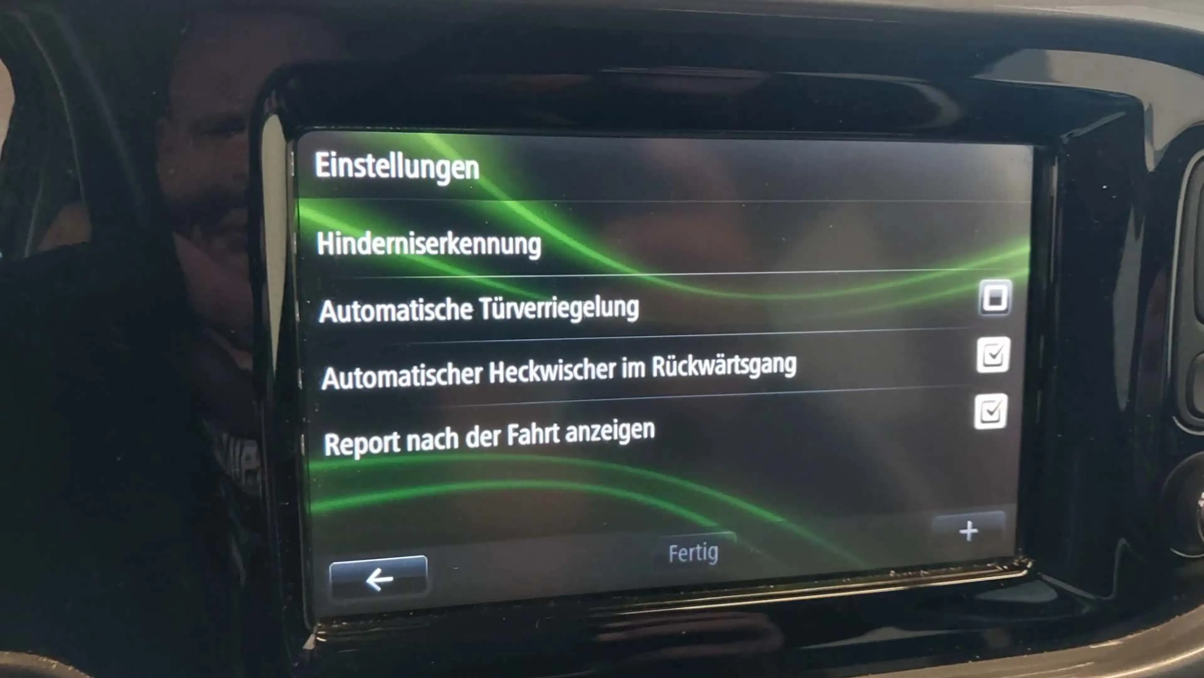 Renault Twingo GT — photo 12