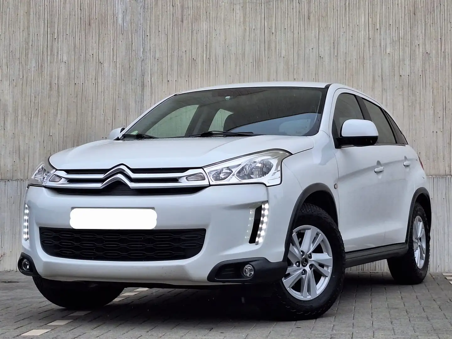 Citroen C4 Aircross 1.6 e-HDi 2WD Attraction S&S/ CARNET / EURO6B - 1