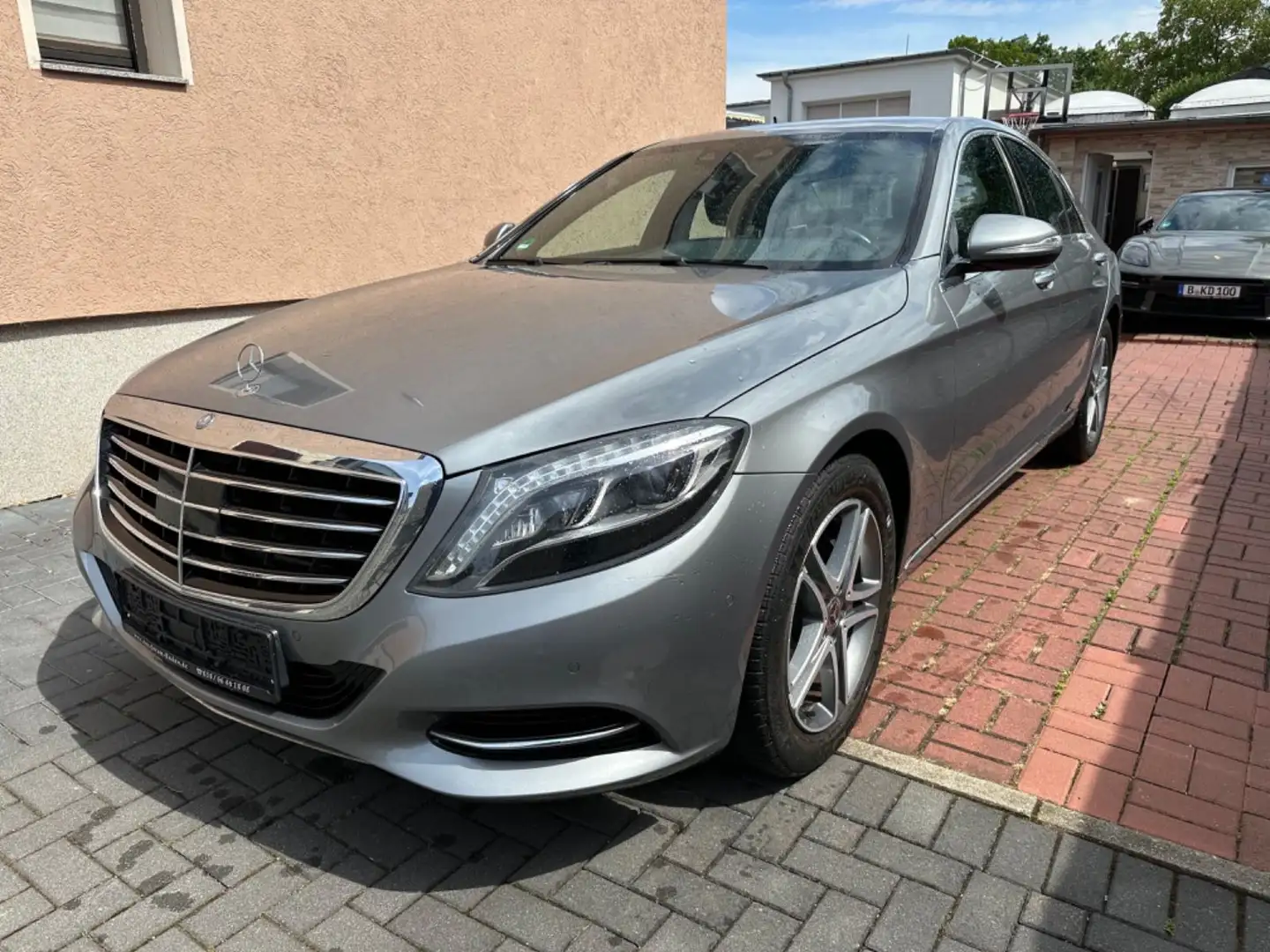 Mercedes-Benz S 350 d BlueTec SOFTCL+MULTIB+SITZBEL+ACC Argent - 1