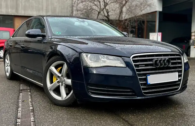 Audi A8 3.0 TDI quattro / Bose / Komfortsitze
