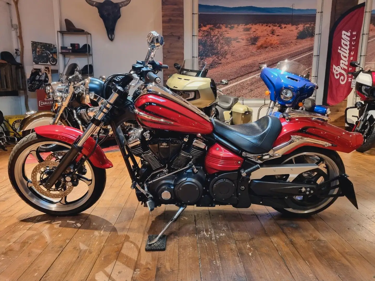 Yamaha XV 1900 Raider  "Top"  100  Jahre  (250/4,99%) Rot - 1