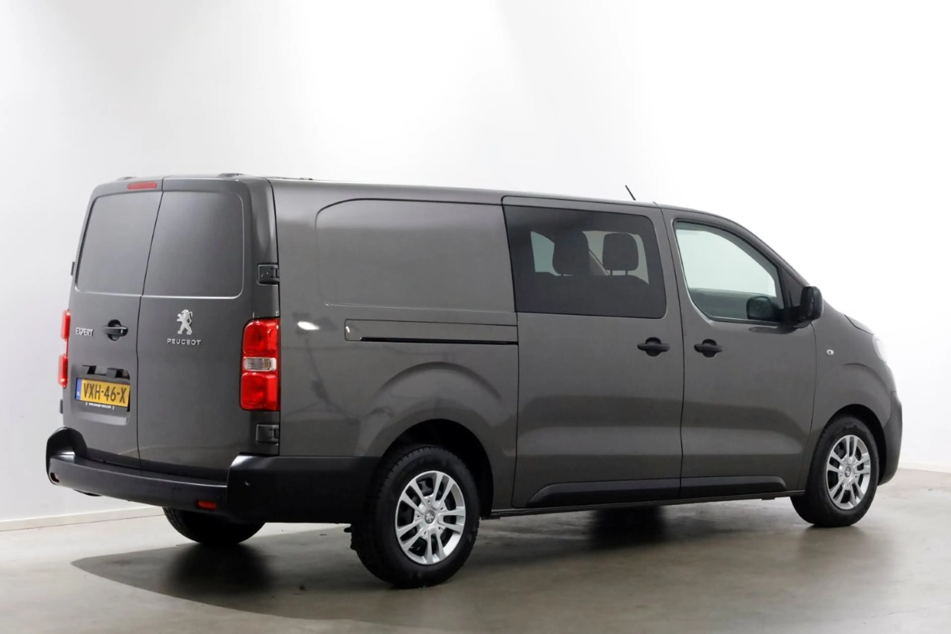 Peugeot Expert 2.0 BlueHDI 180pk D.C. Automaat 2x Schuifdeur/Navi — photo 2