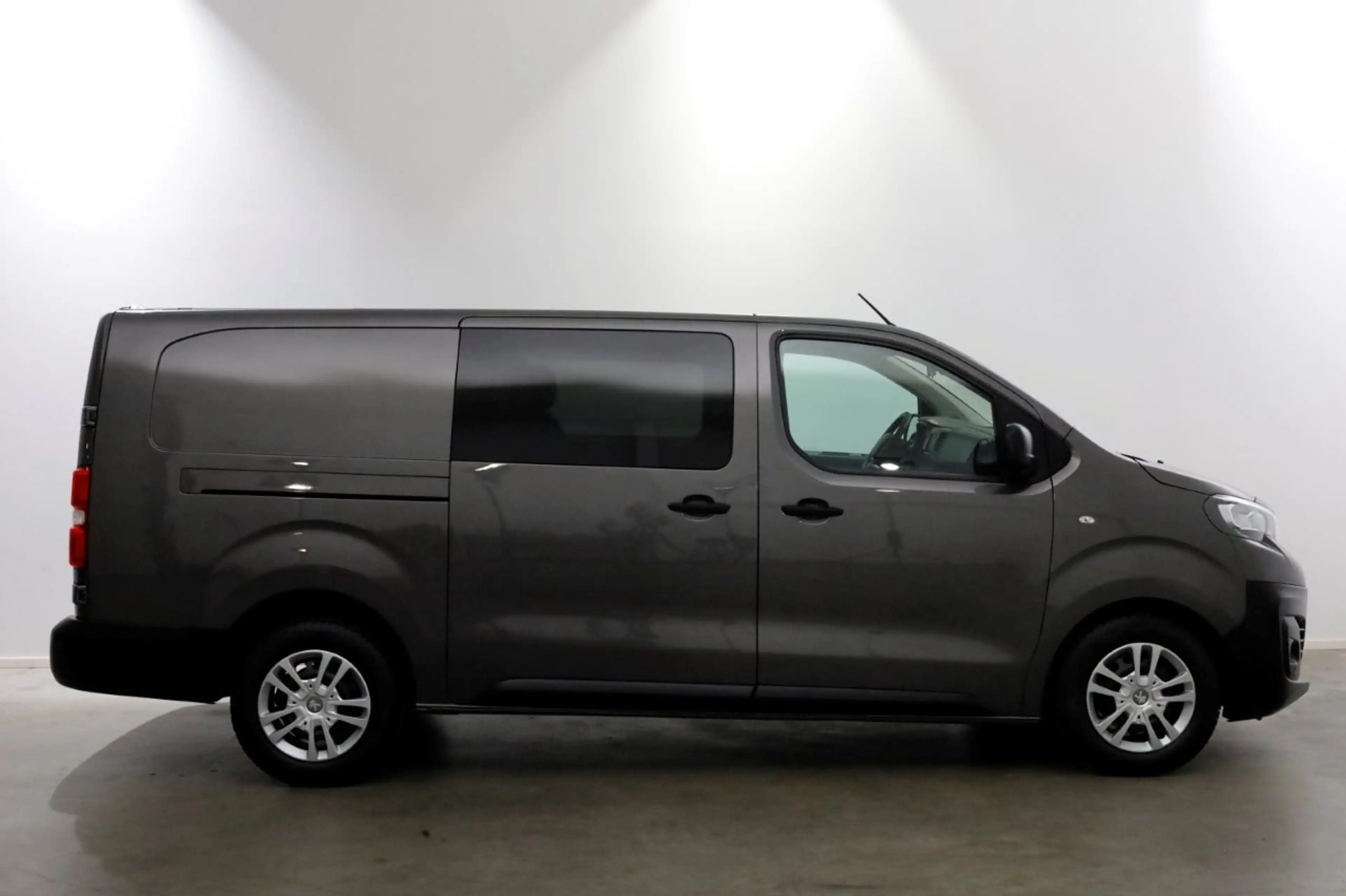 Peugeot Expert 2.0 BlueHDI 180pk D.C. Automaat 2x Schuifdeur/Navi — photo 3