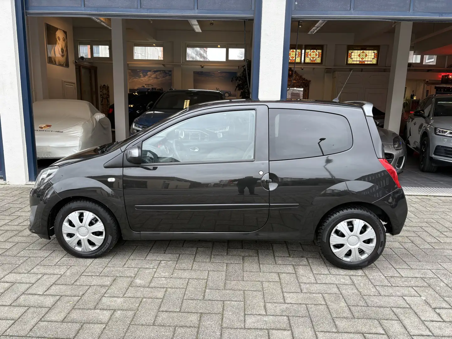Renault Twingo 1.2-16V Collection AIRCO/APK 11-2026 Schwarz - 2