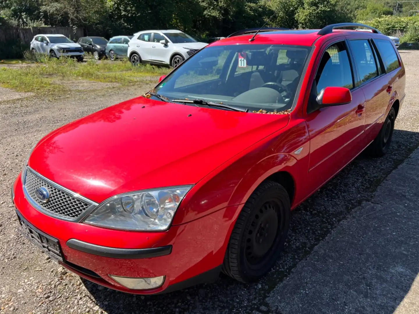 Ford Mondeo 2.0 Turnier Trend Красный - 1