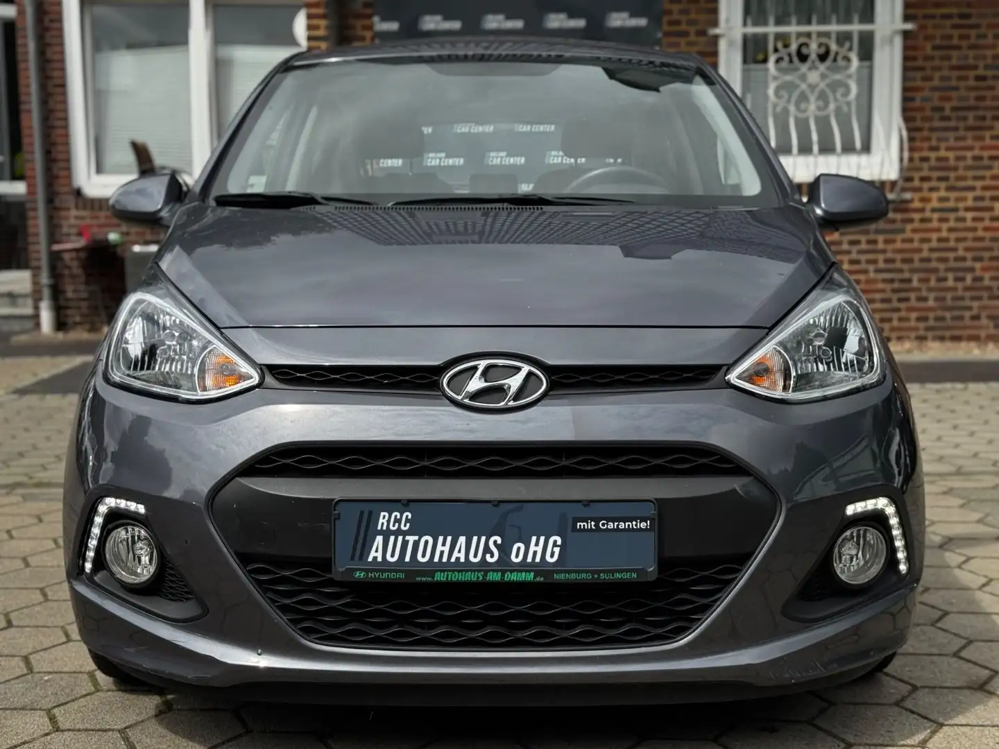 Hyundai i10 YES! Klima LED Gris - 2
