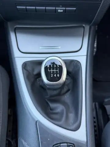 BMW 1 Series view 23