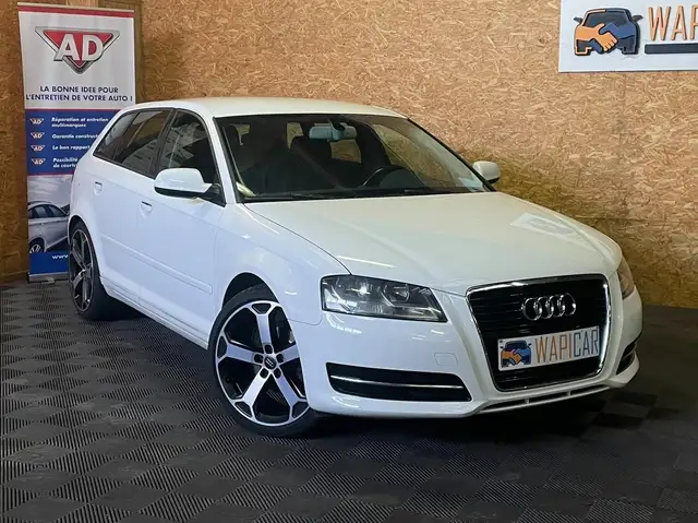 Audi A3 1.6tdi ** Sièges Cuir Chauffants