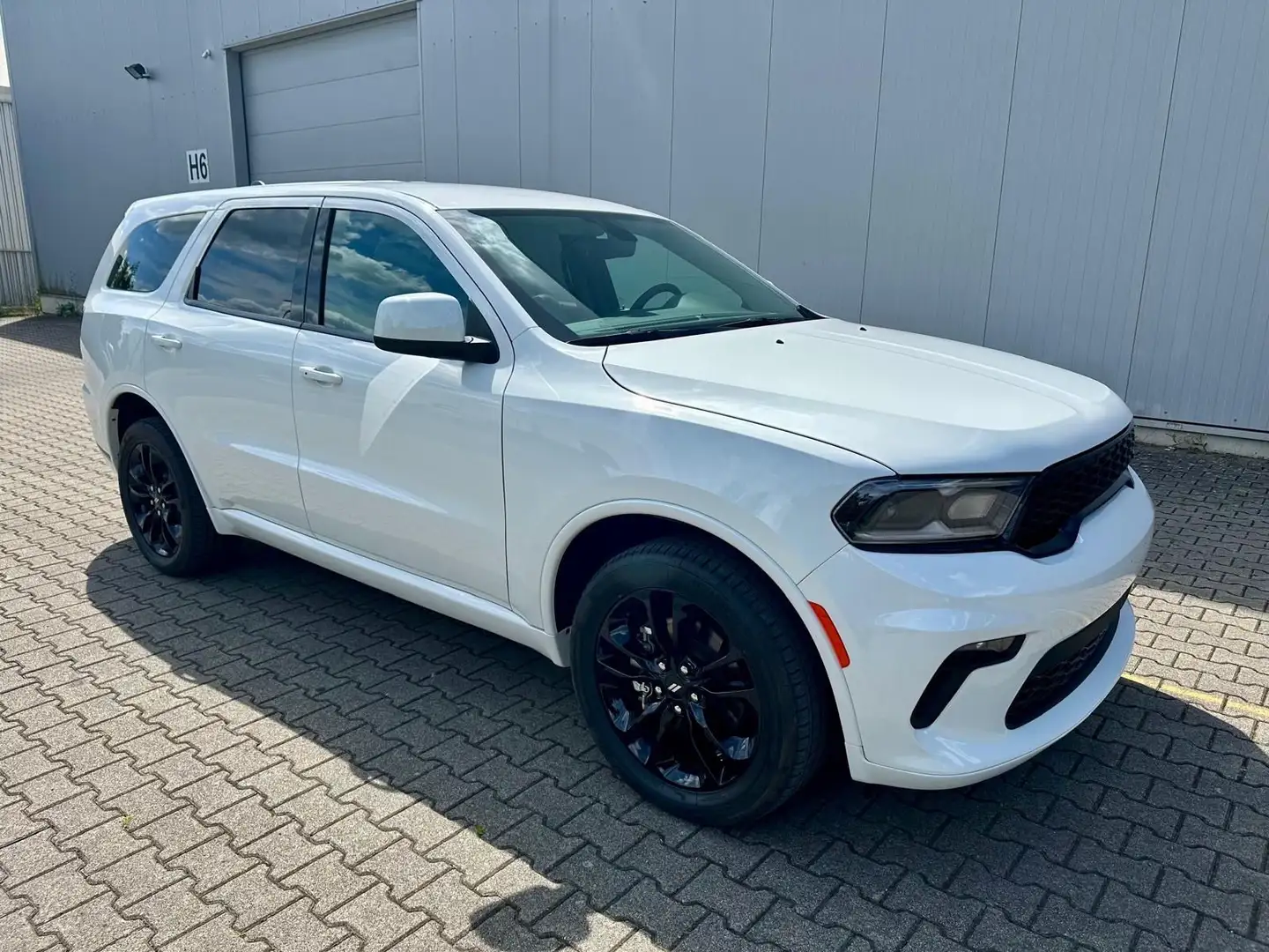Dodge Durango 3,6 4x4 7 Sitzer Leder Facelift LPG GAS Weiß - 2