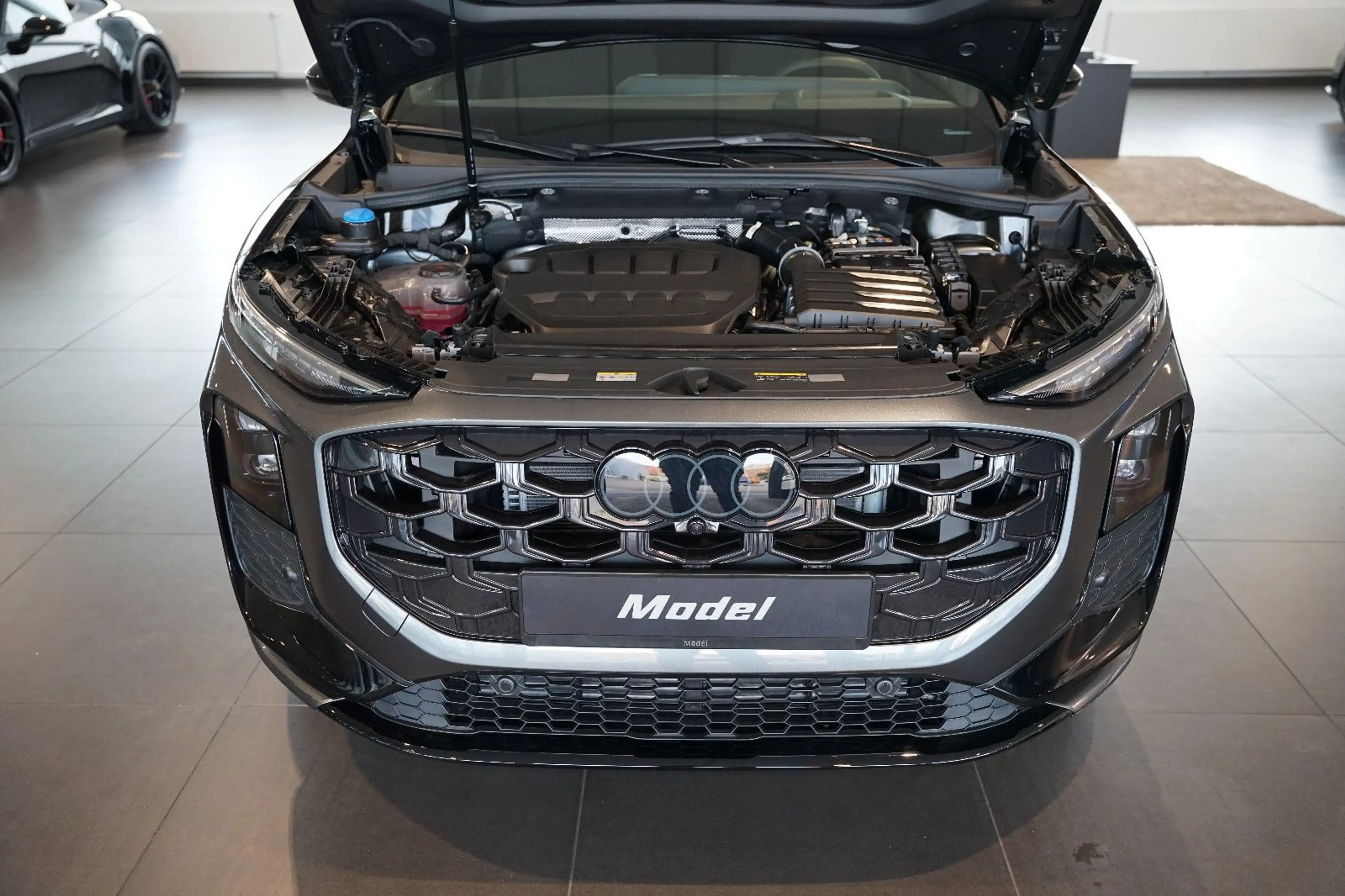 Audi Q3 TFSI quattro S line | Pano | Matrix | TechPro — photo 4