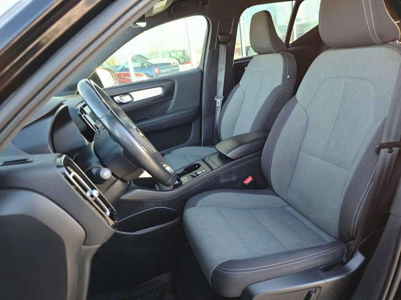 Volvo XC40 снимка Volvo XC40