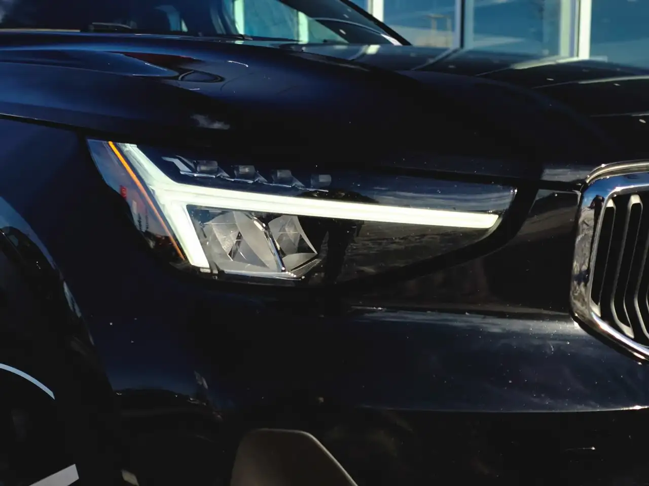 Volvo XC40 снимка Volvo XC40