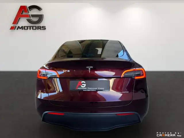 Tesla Model Y view 7