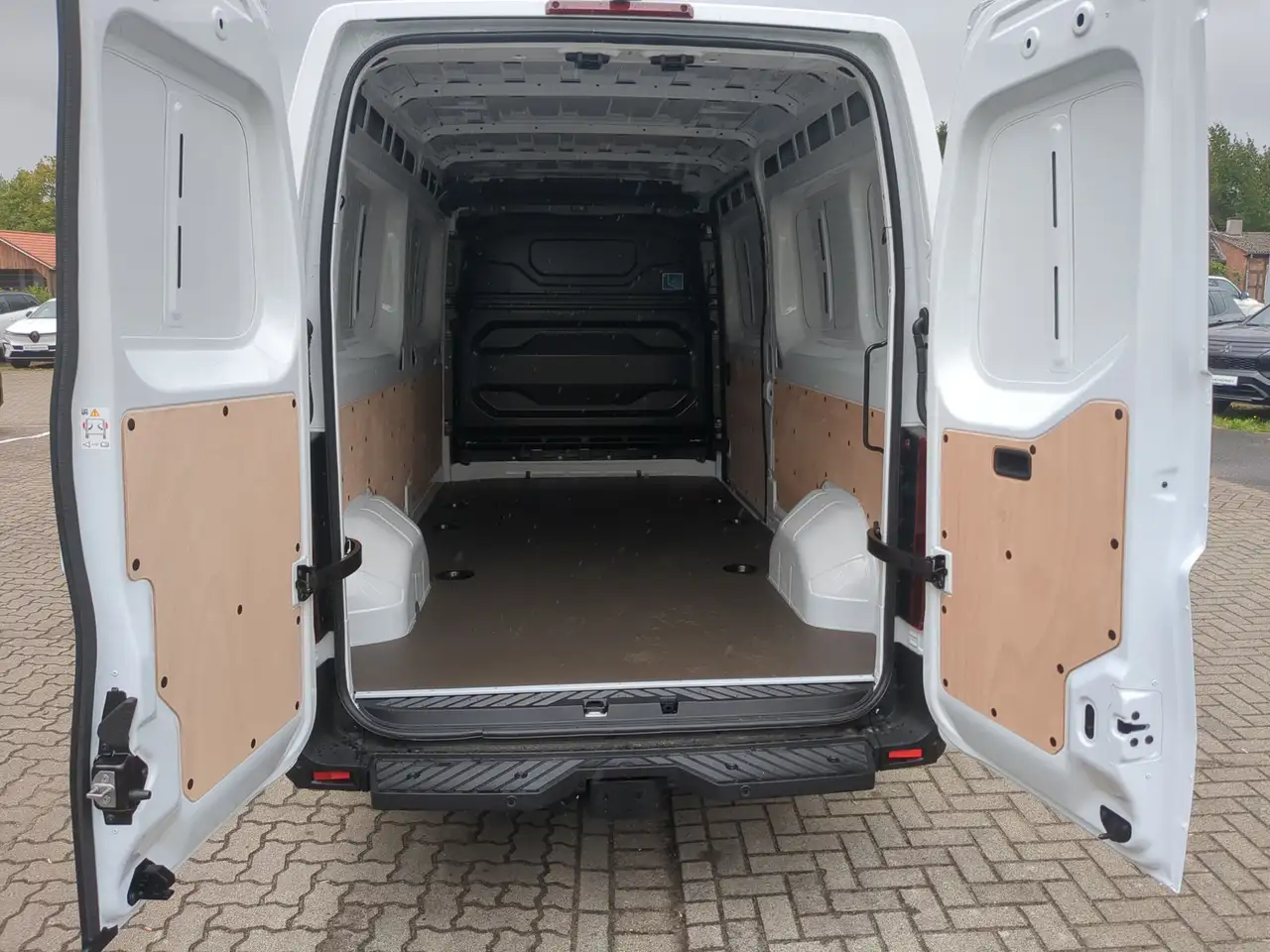 Renault Master 2026 — фото 15