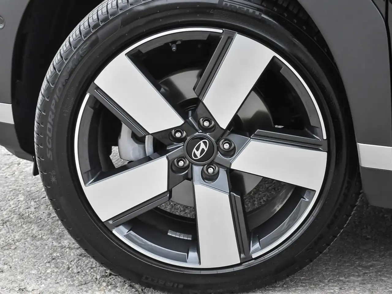 Hyundai SANTA FE снимка Hyundai SANTA FE