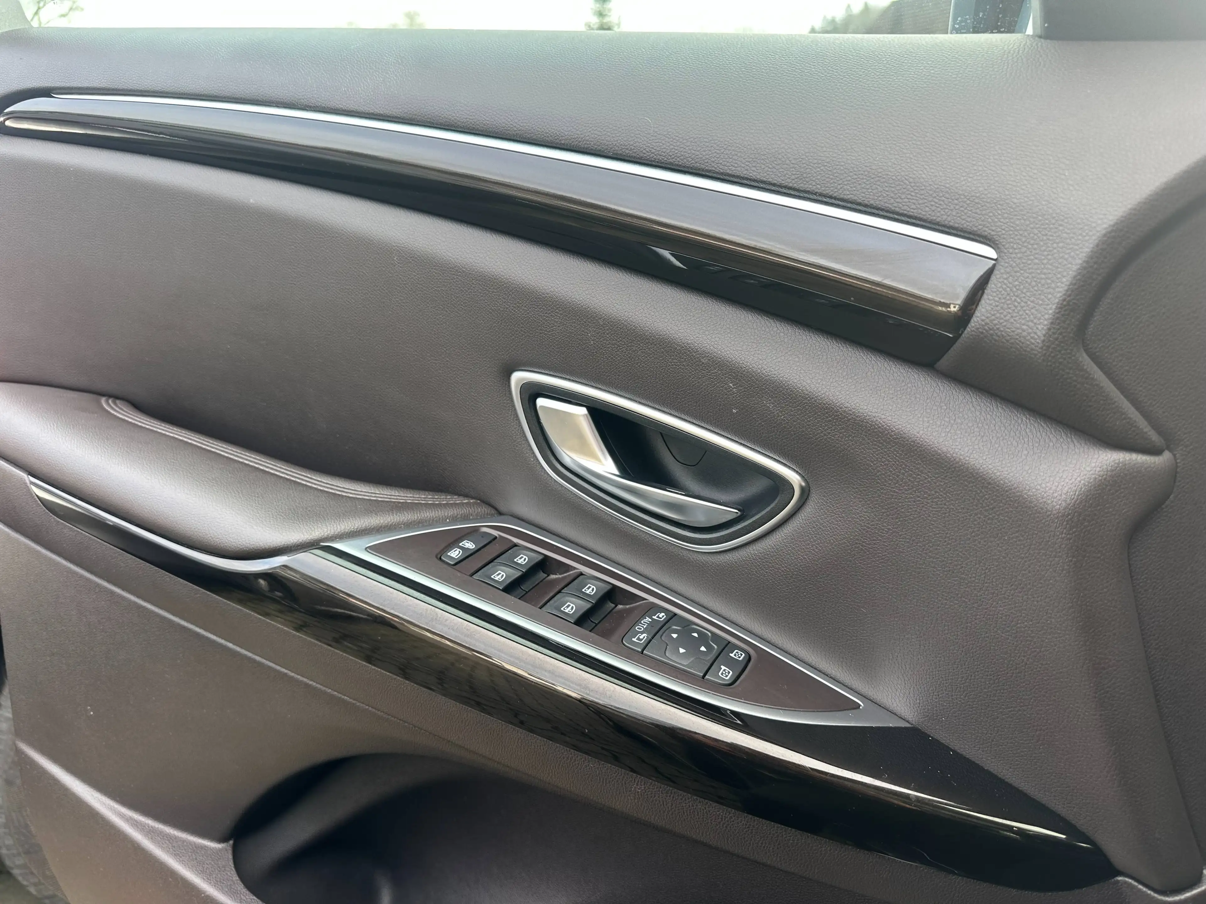 Renault Espace 2.0 dCi Life+Aut+7 SITZE+NAVI+LED+KLIMATR+PANORAMA — photo 5