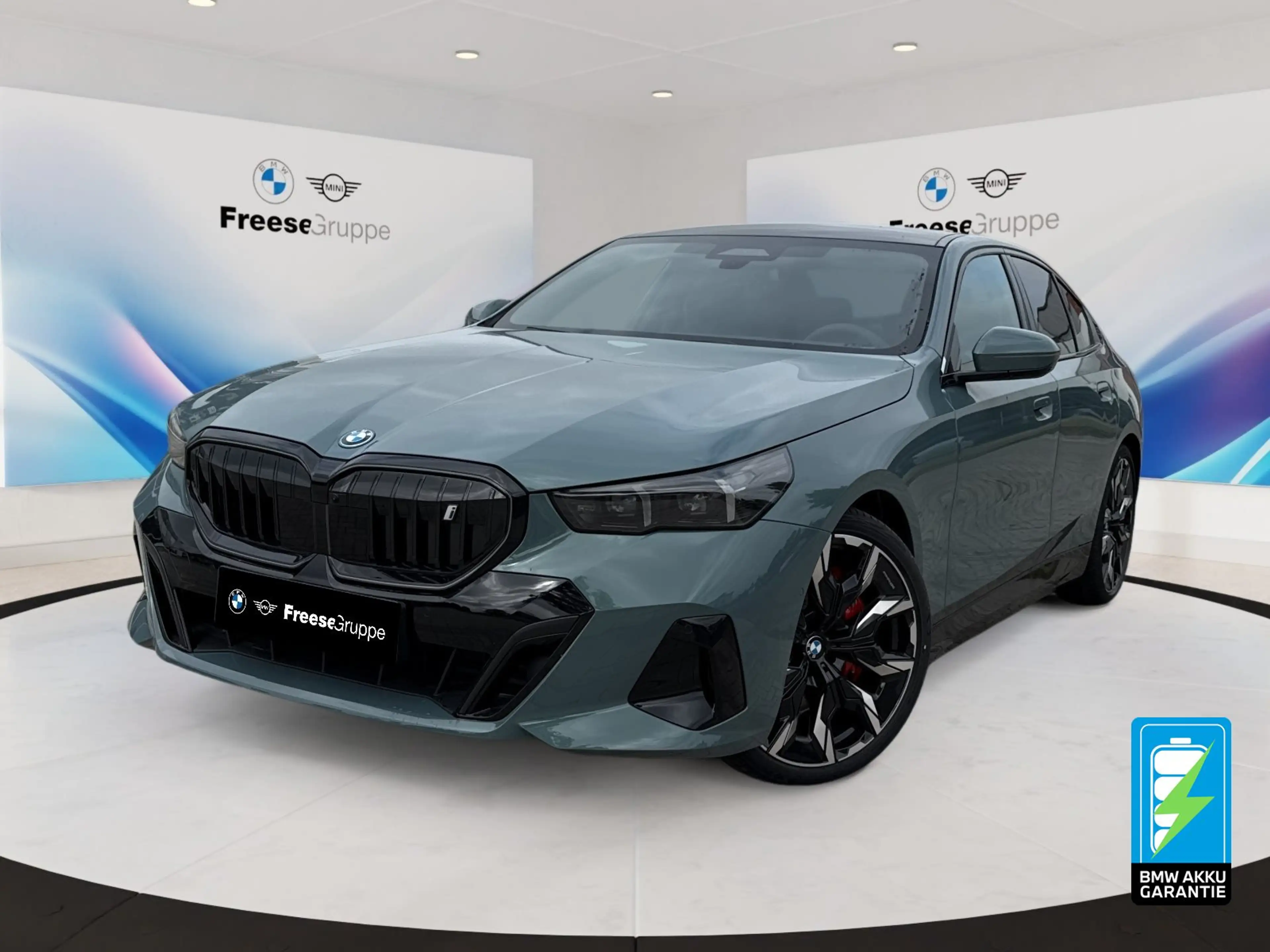 BMW i5 eDrive40 AHK 360° STANDHZ HEAD-UP SITZBELÜFT