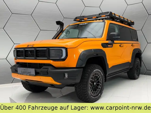 Baic BJ40 in Orange for sale