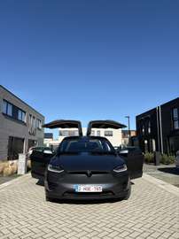 Model X 90 kWh Dual Motor Performance