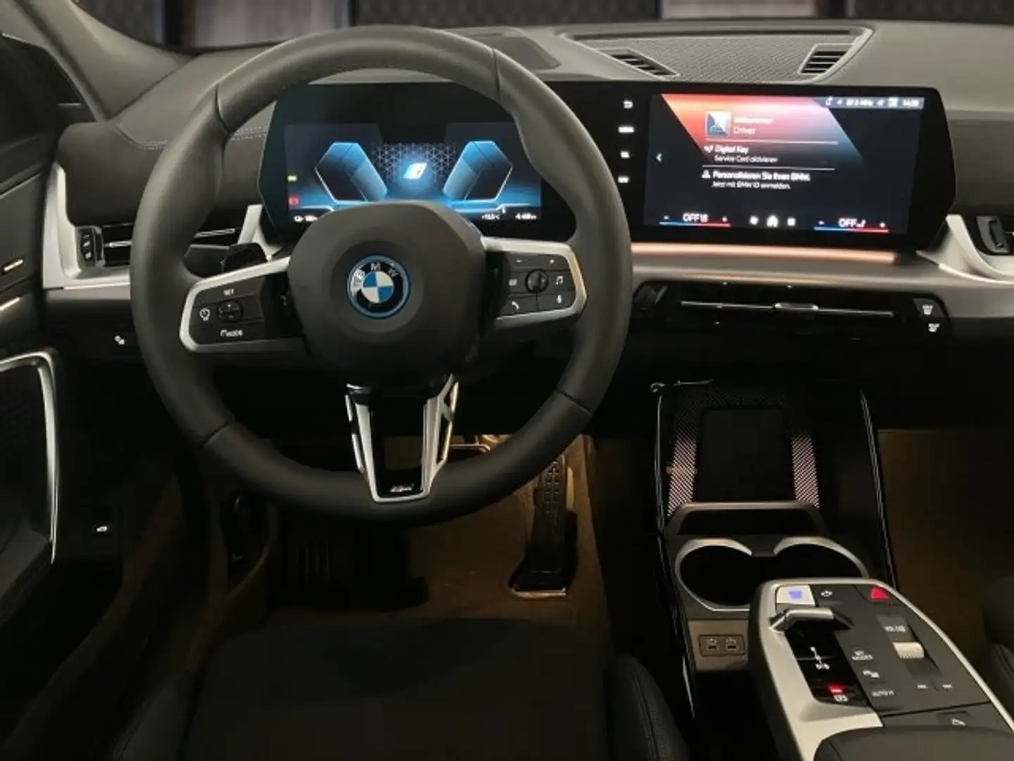 BMW iX2 eDrive20 U10 HB0 Weiß - 2