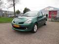 Renault Clio 1.2-16V Team Spirit 3e Eigenaar Nette Auto Groen - thumbnail 2