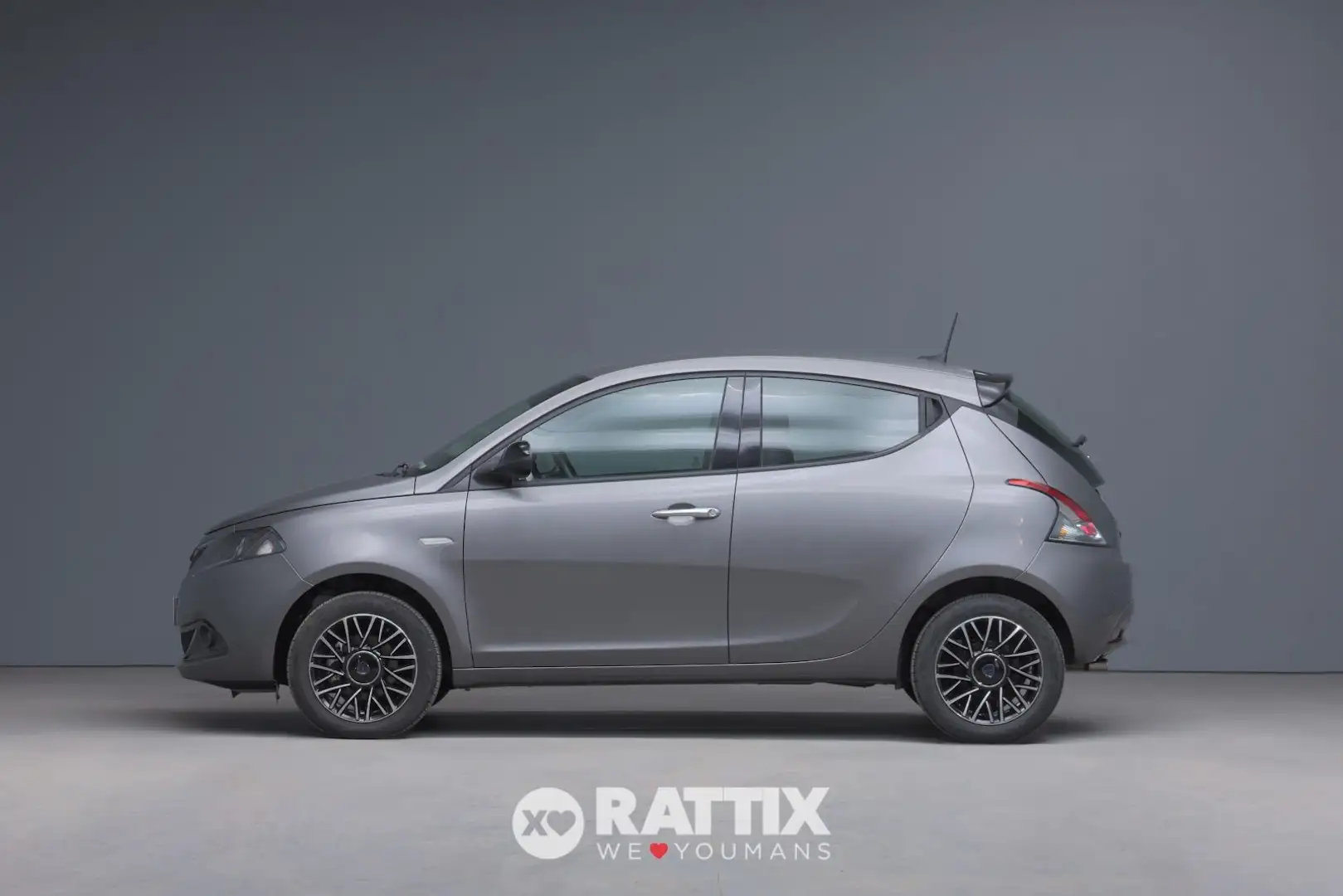 Lancia Ypsilon 1.0 Firefly Hybrid 70CV Platino Grigio - 2
