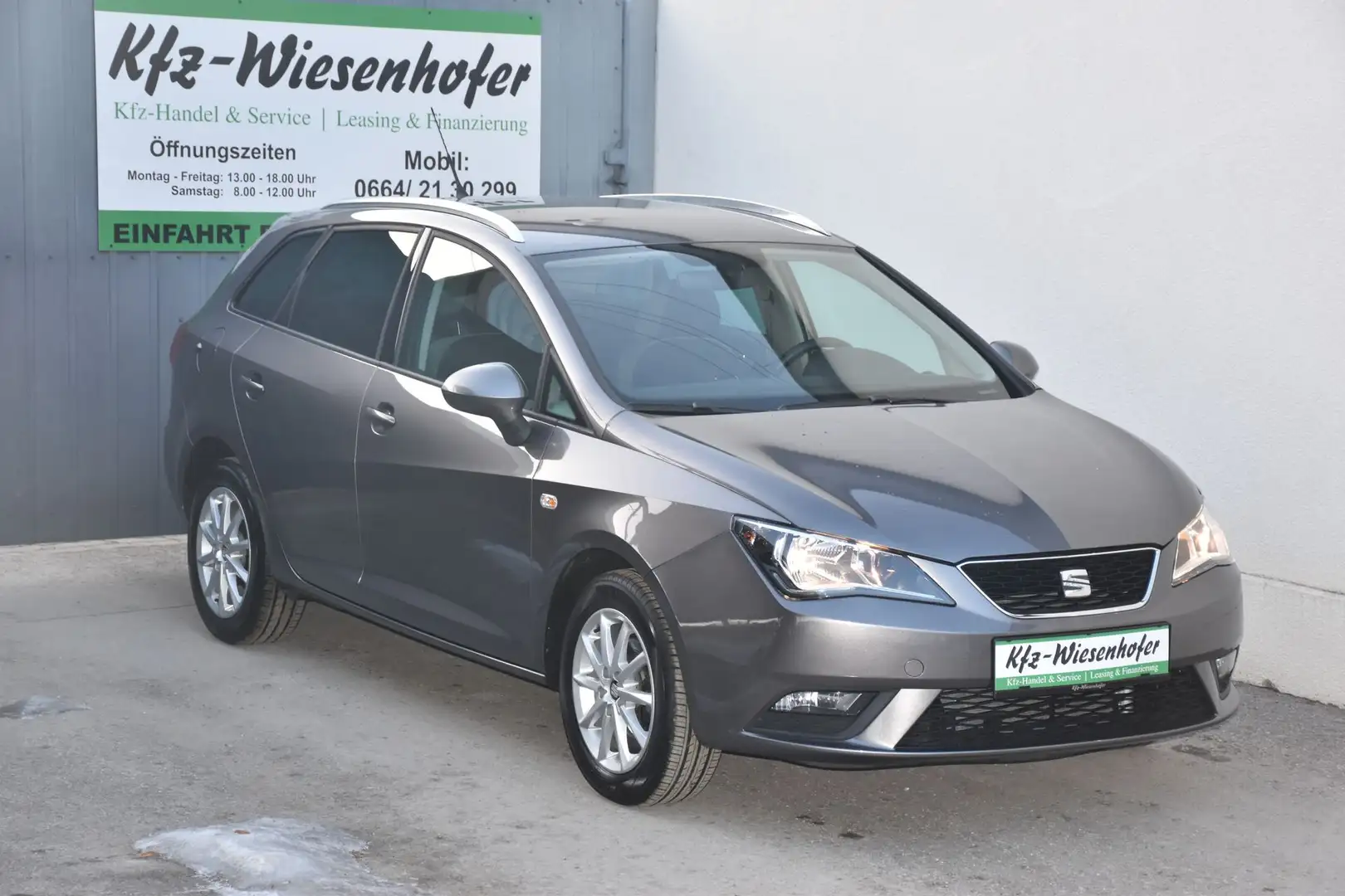 SEAT Ibiza 1.0 Style / Service + Pickerl Neu Grau - 1