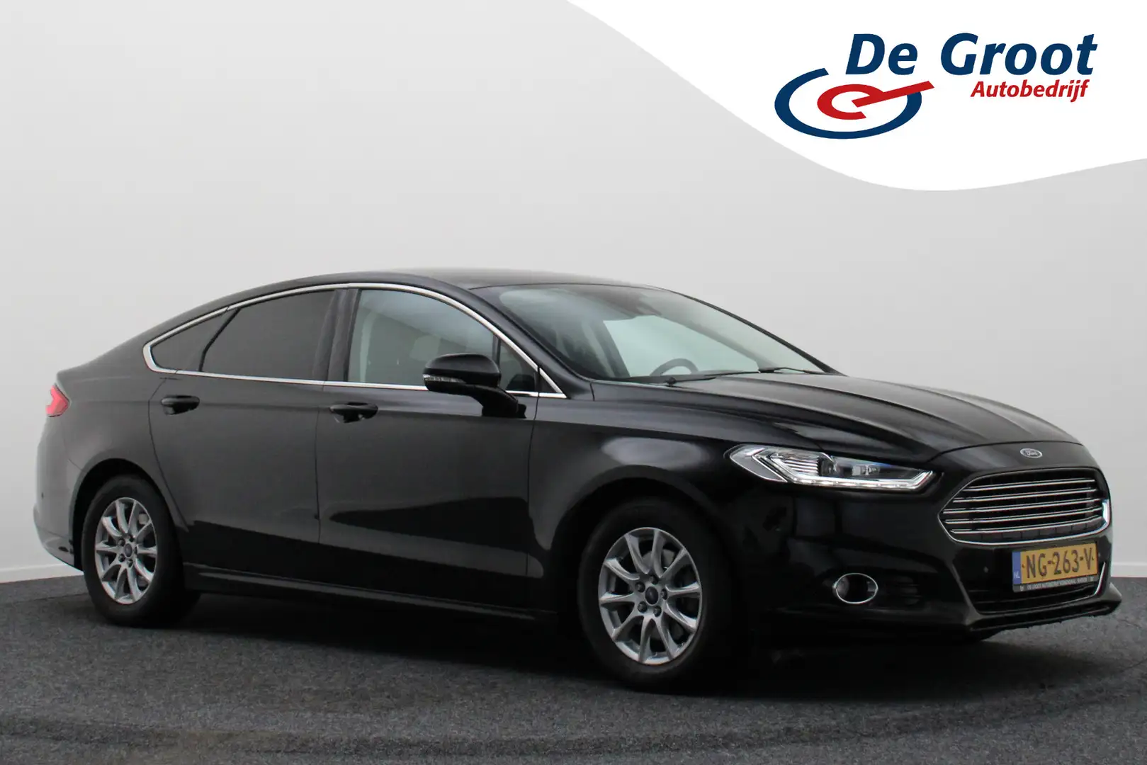 Ford Mondeo 1.5 Titanium Climate, Cruise, Navigatie, Bluetooth Schwarz - 1