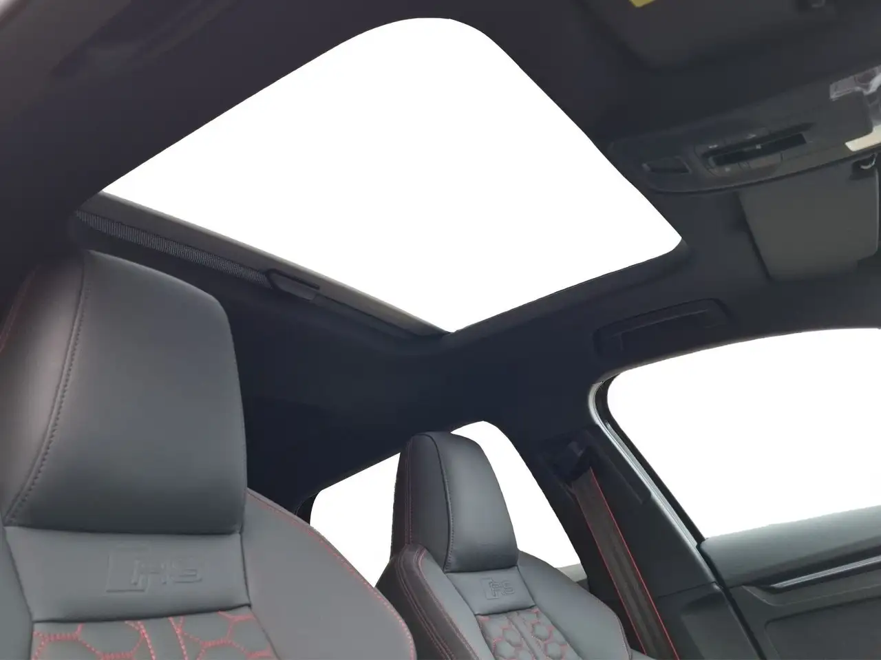 Audi RS3 Sportback 294 kW S tronic 11