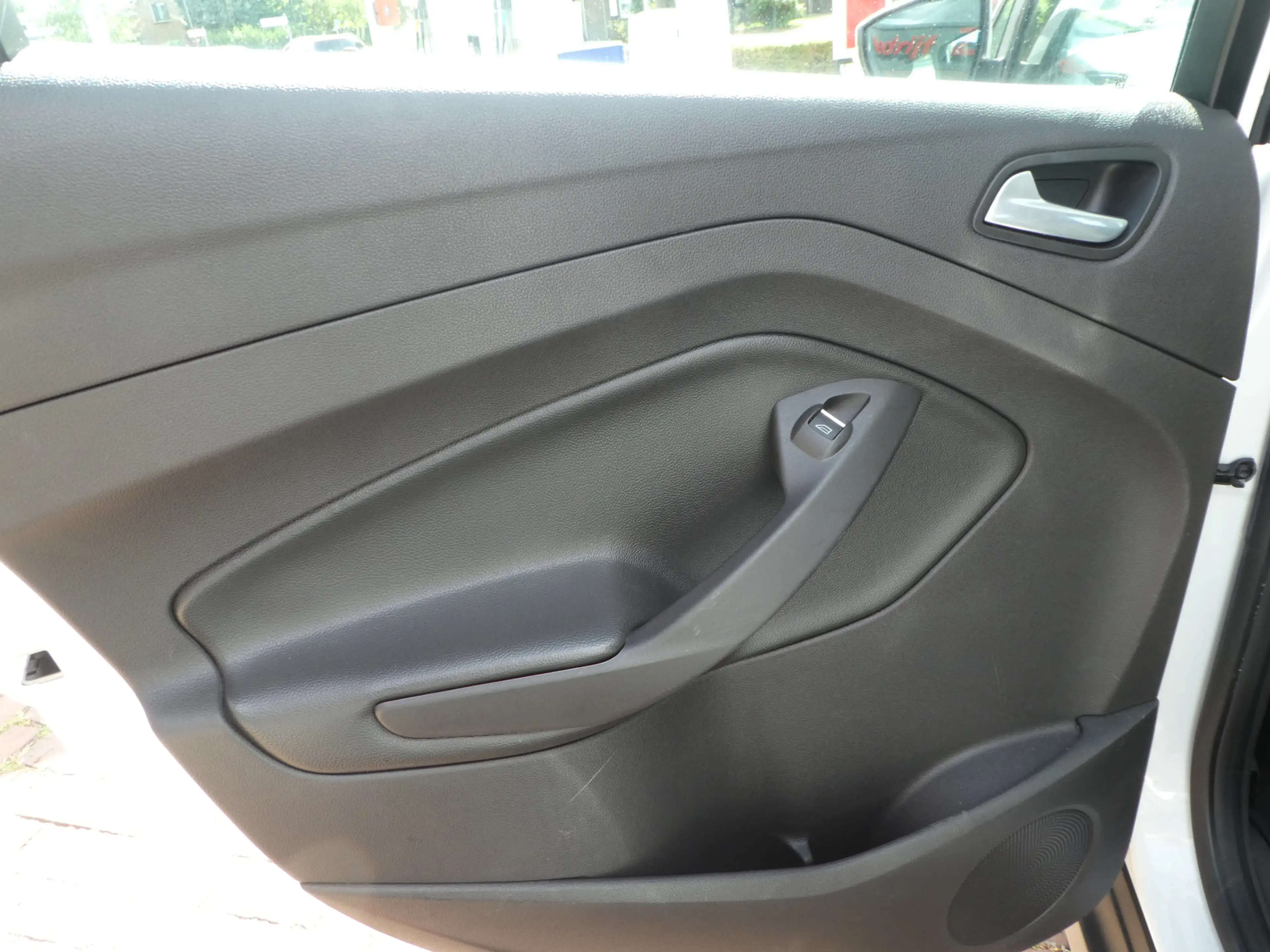 Ford C-Max 2.0 Plug-in Hybrid Titanium Plus Automaat — photo 12