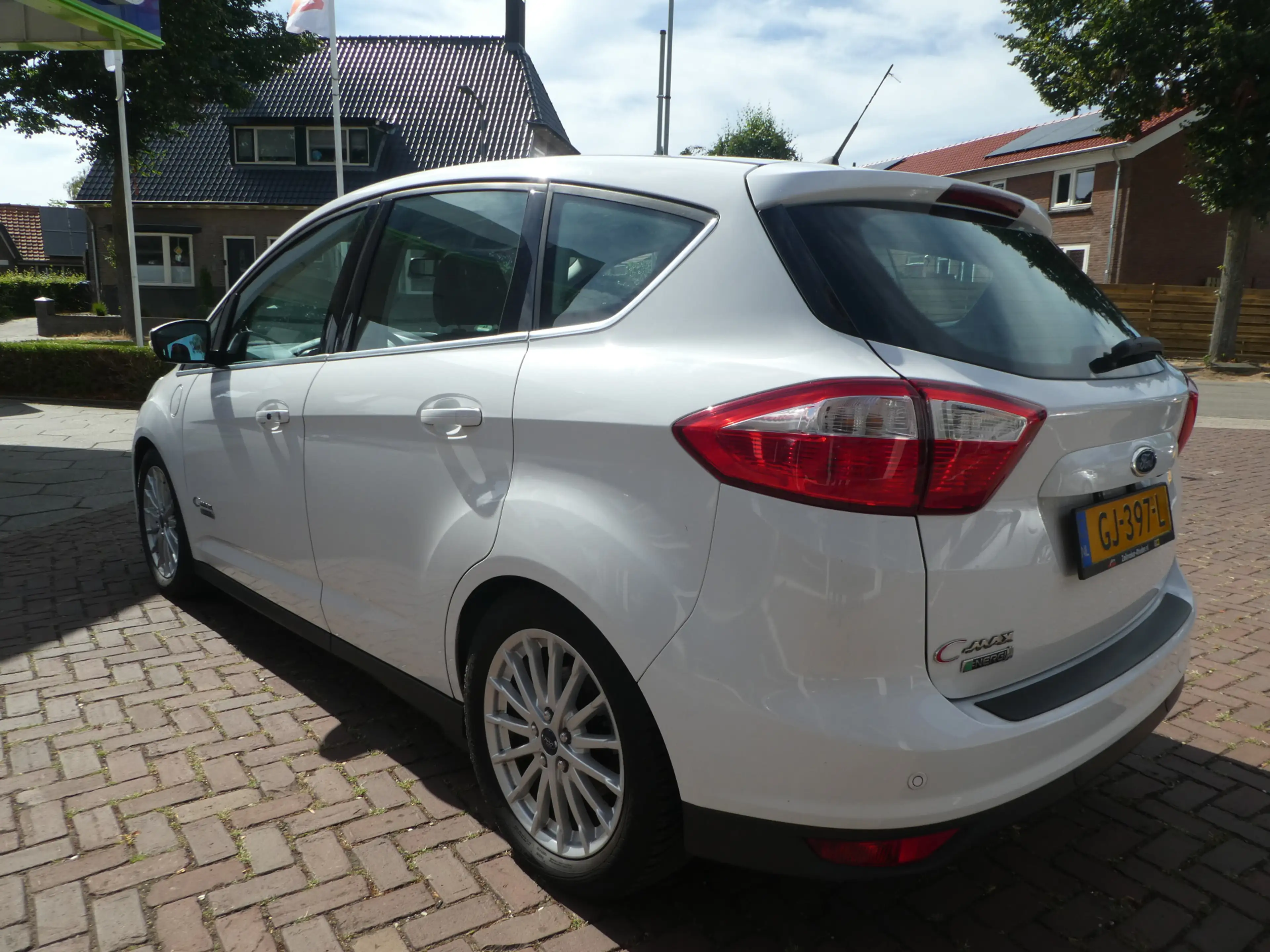 Ford C-Max 2.0 Plug-in Hybrid Titanium Plus Automaat — photo 11