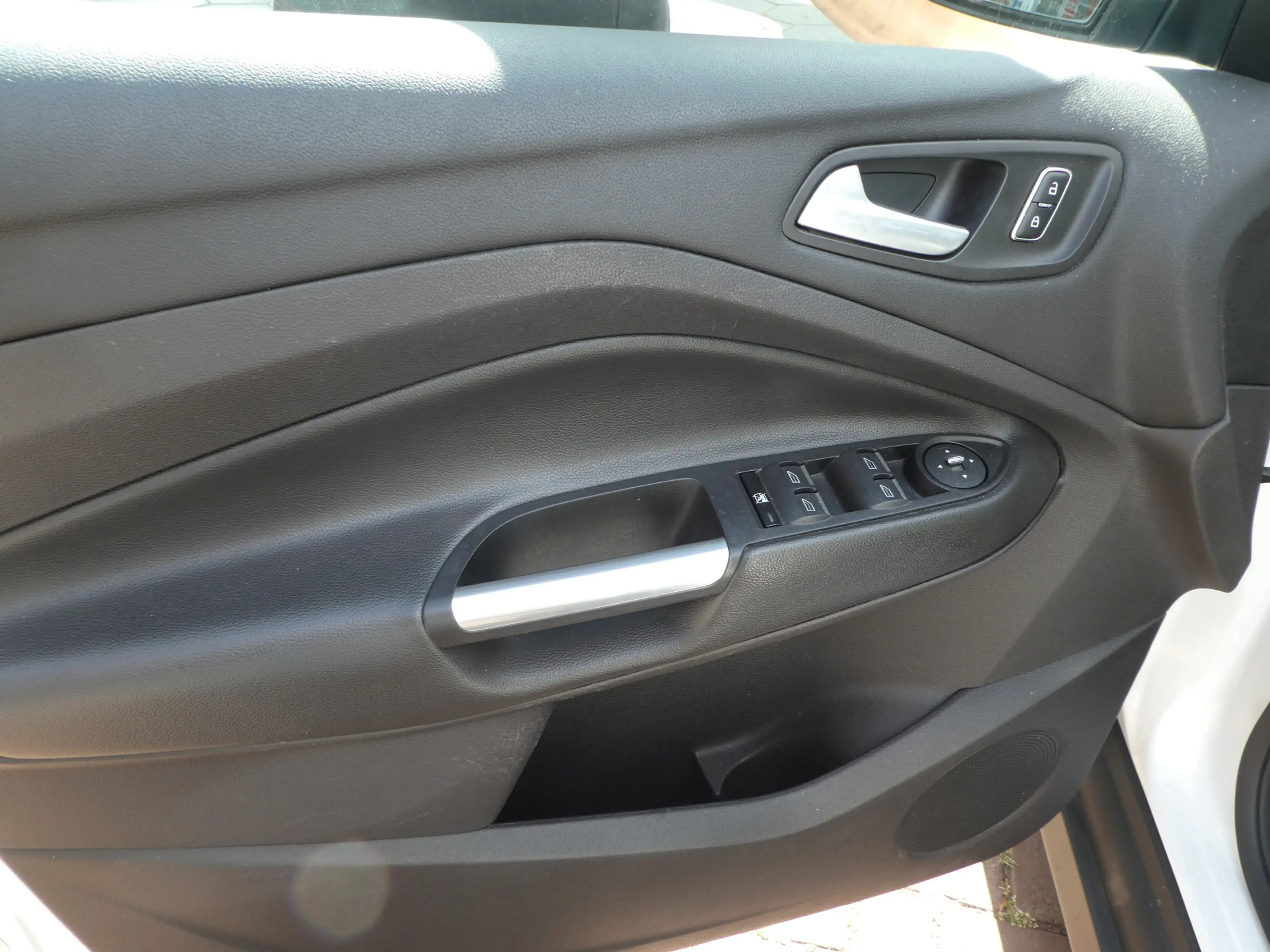 Ford C-Max 2.0 Plug-in Hybrid Titanium Plus Automaat — photo 21