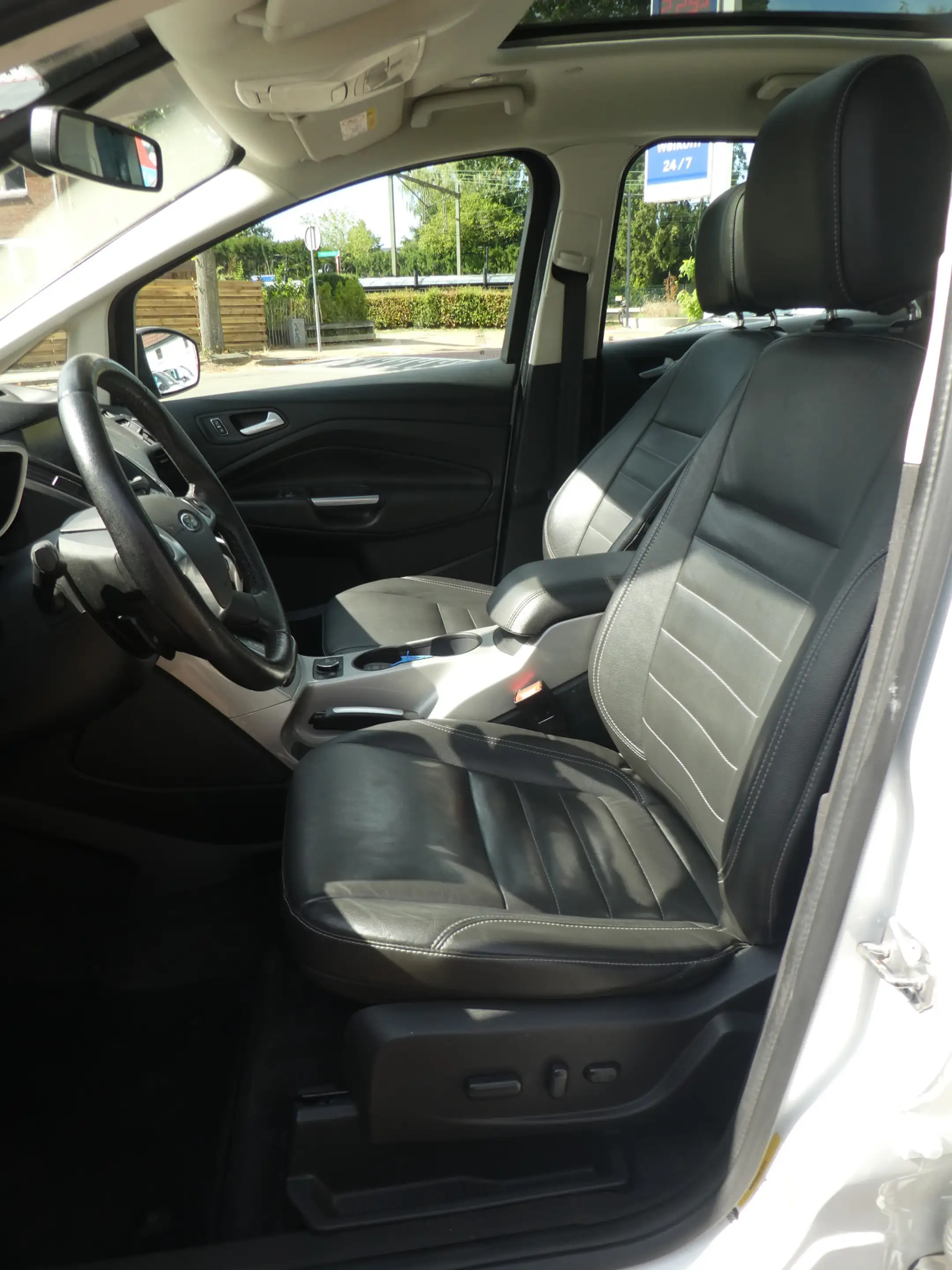 Ford C-Max 2.0 Plug-in Hybrid Titanium Plus Automaat — photo 23