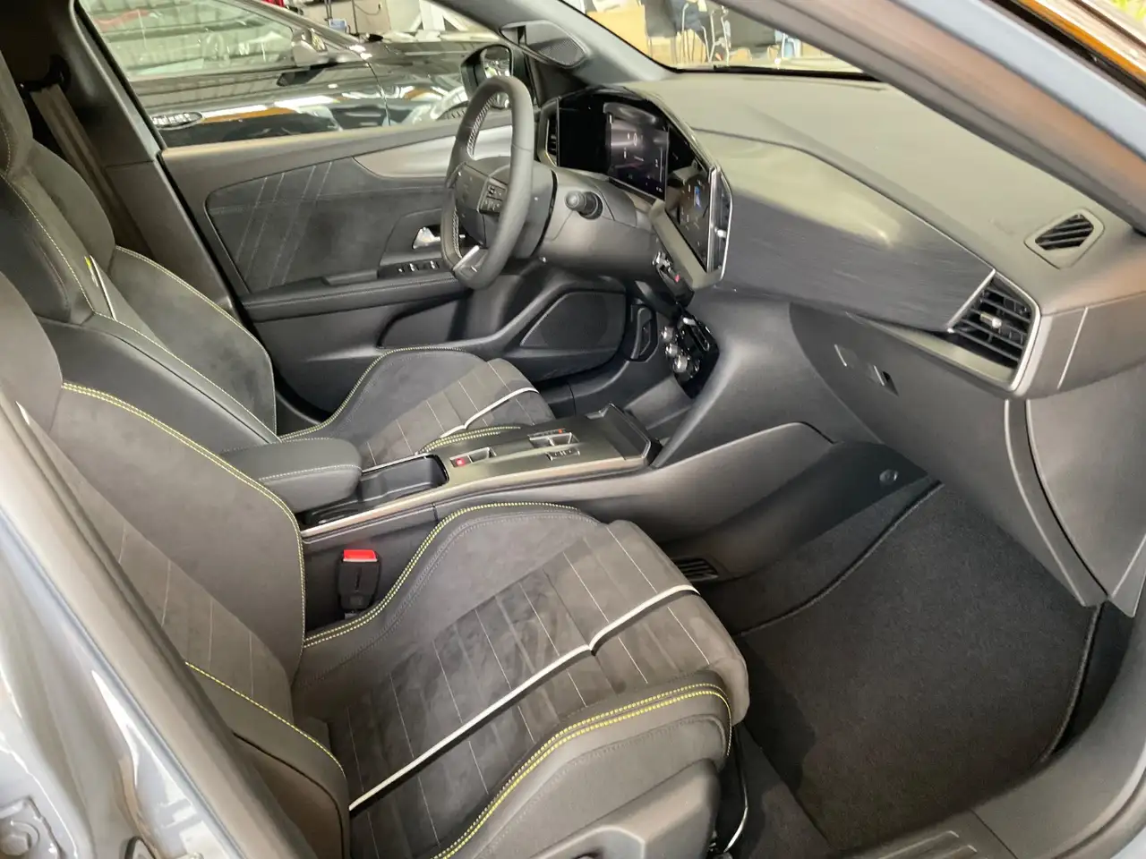 Opel Mokka-E Mokka e GSE ACC+Alcantara+LED+Navi+SHZ+Kam.+PDC 11