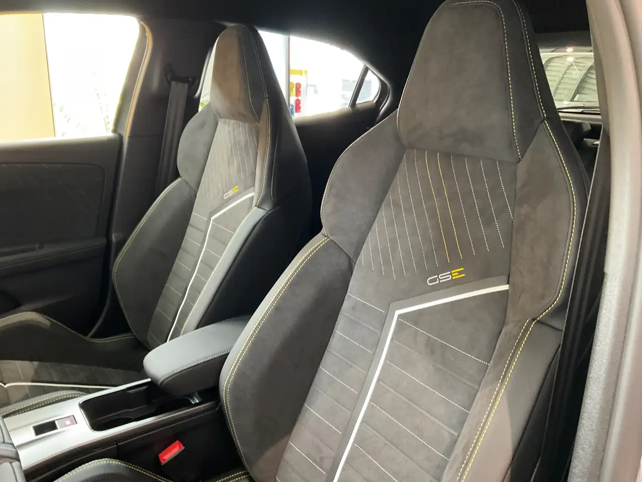 Opel Mokka-E Mokka e GSE ACC+Alcantara+LED+Navi+SHZ+Kam.+PDC 5