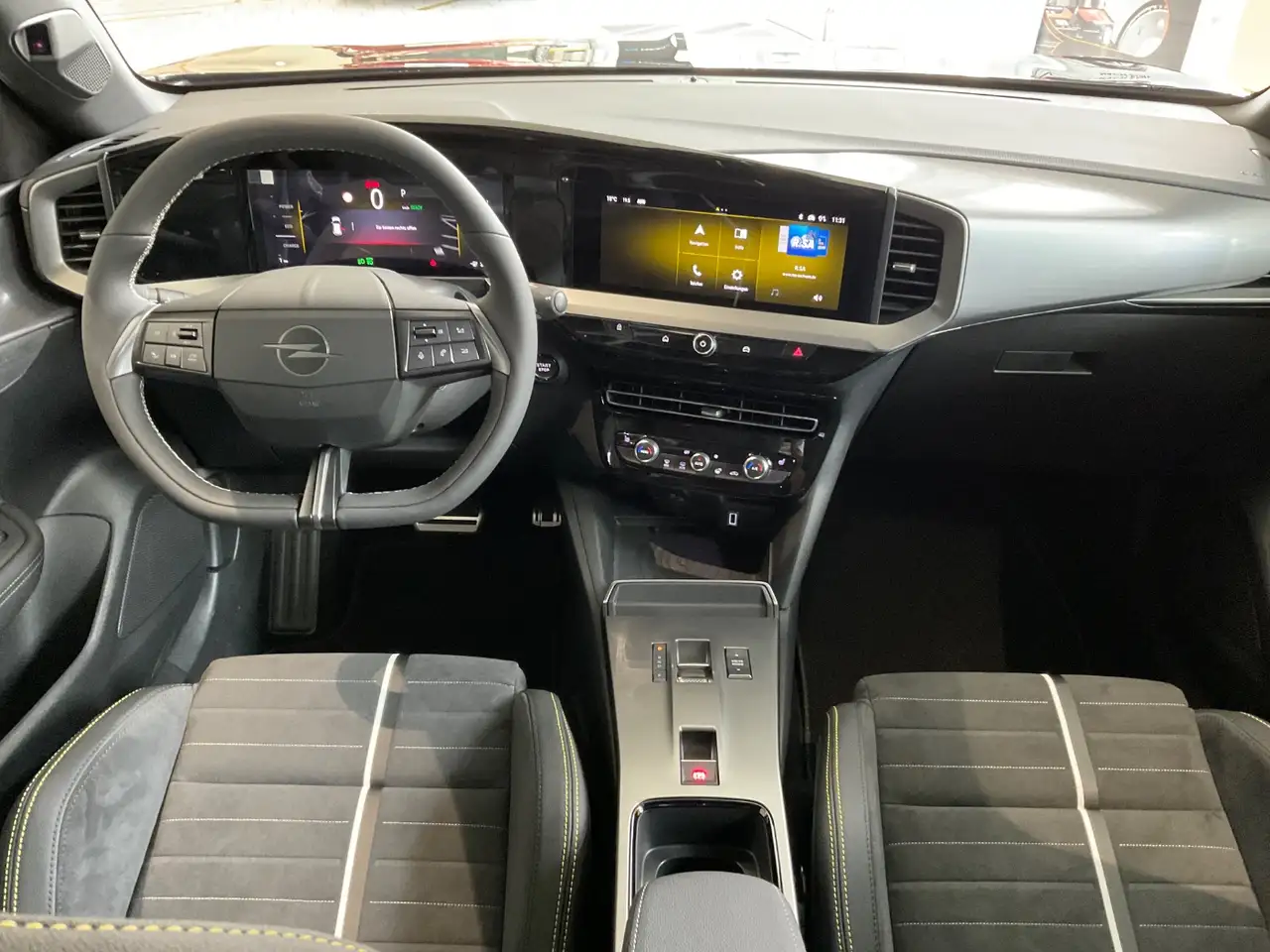 Opel Mokka-E Mokka e GSE ACC+Alcantara+LED+Navi+SHZ+Kam.+PDC 4