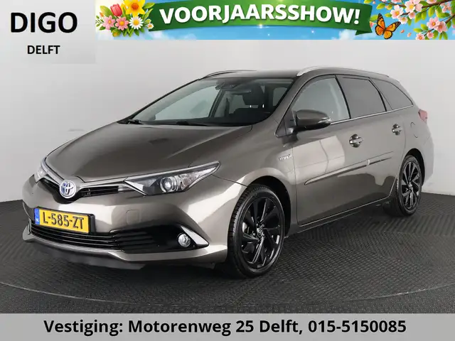 Toyota Auris Touring Sports 1.8 DYNAMIC NAVI DEALERAUTO GARANTI