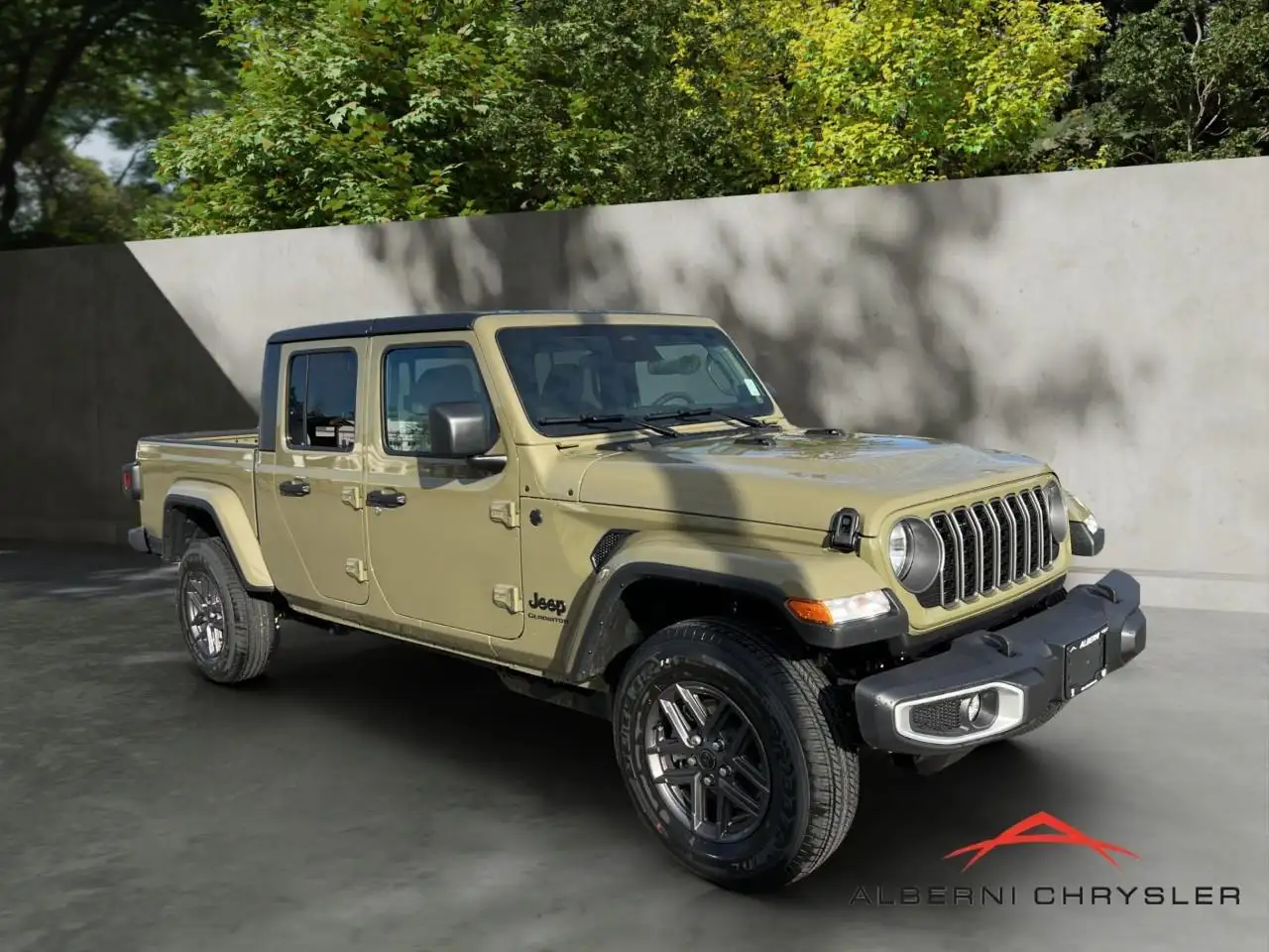 Jeep Gladiator photo Jeep Gladiator