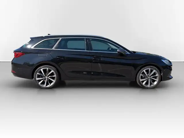 Seat Leon view 5