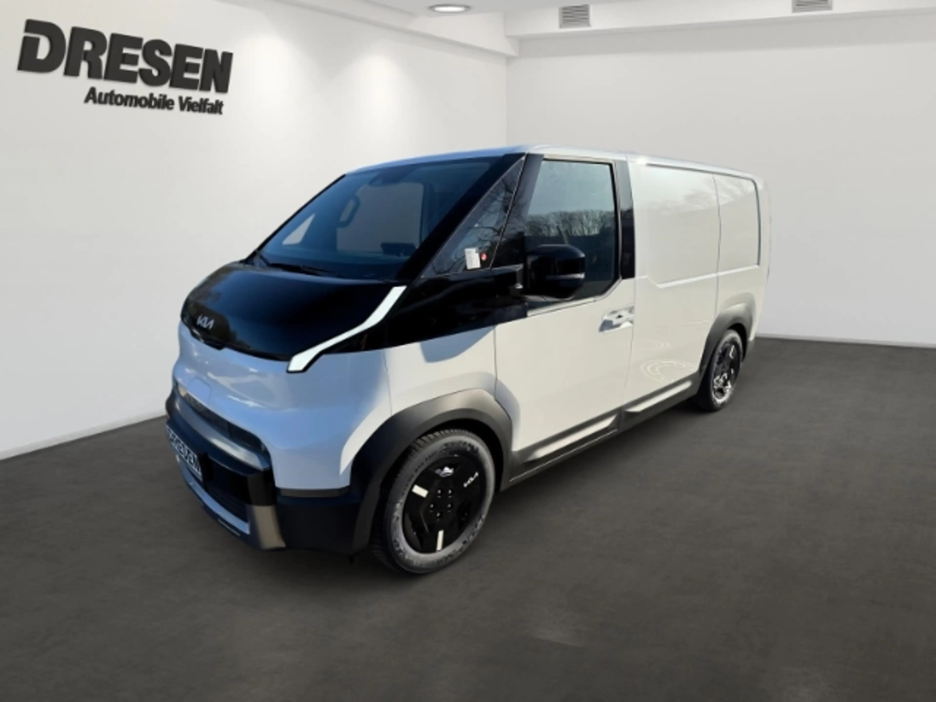 Kia PV5 Cargo Essential 51kWh Kamera,Navi,Tempomat,Carplay,Klima