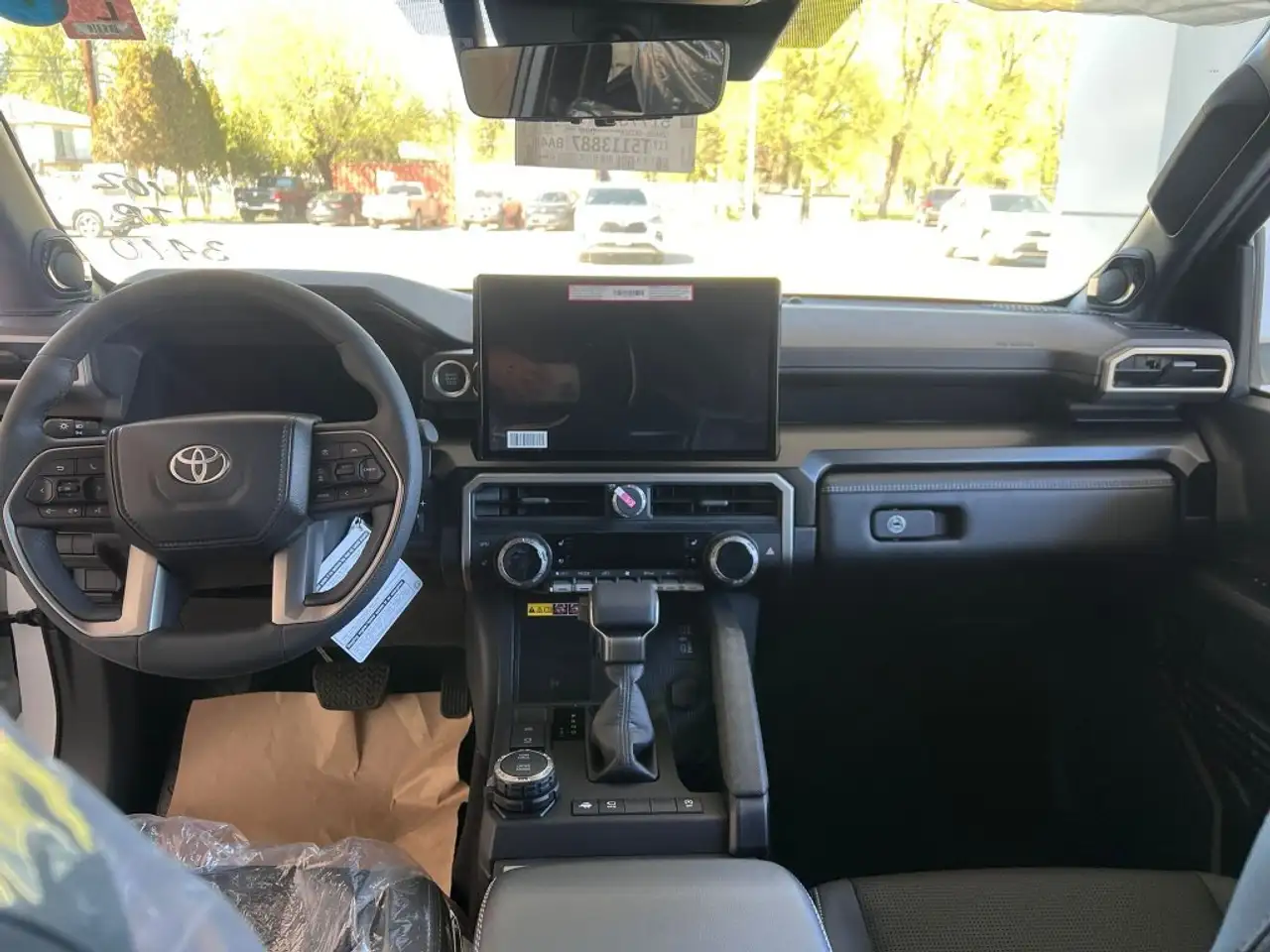 Toyota 4-Runner снимка Toyota 4-Runner