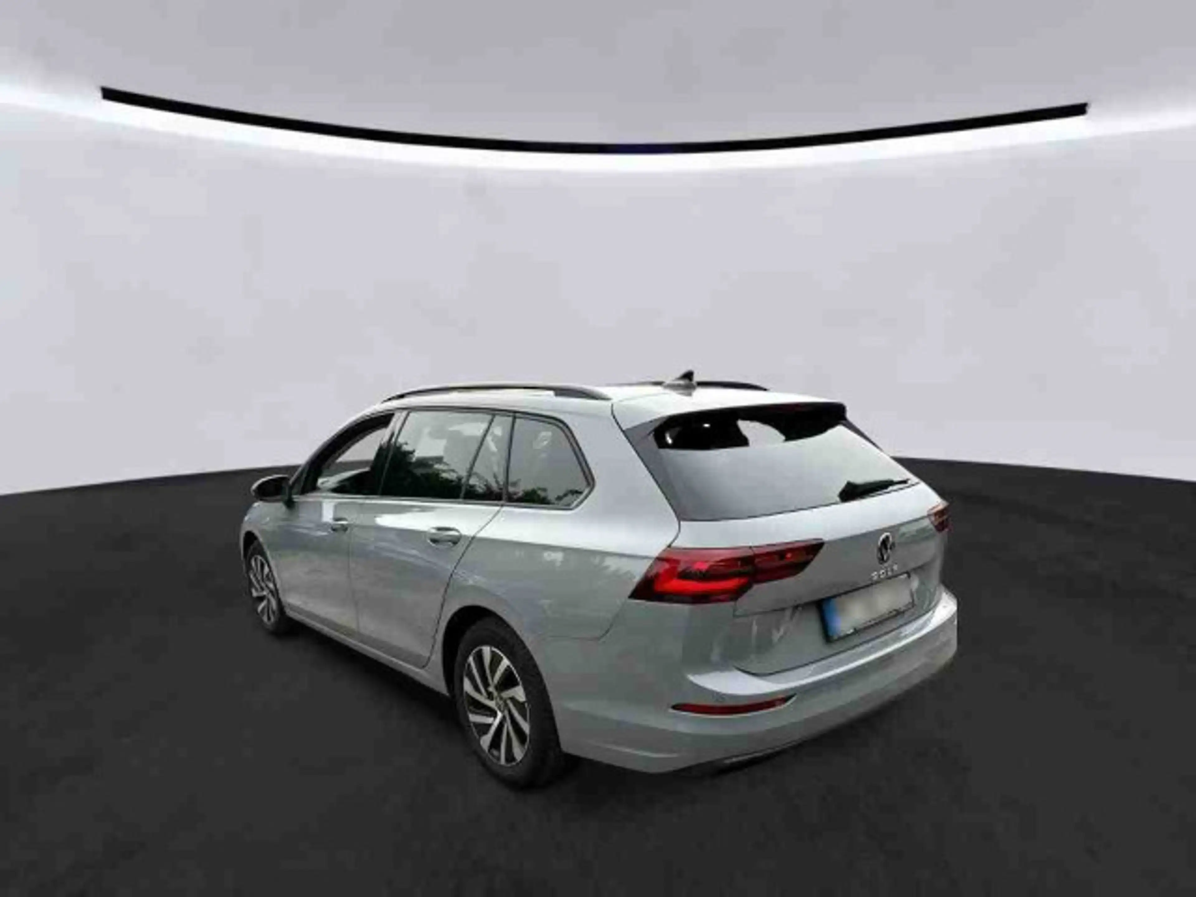Volkswagen Golf Variant Life 2.0TDI Navi PANO HUD RFK SHZ — photo 5