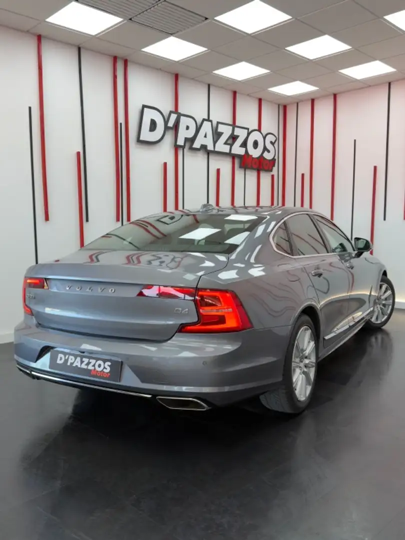 Volvo S90 D4 Inscription Aut. Grau - 2