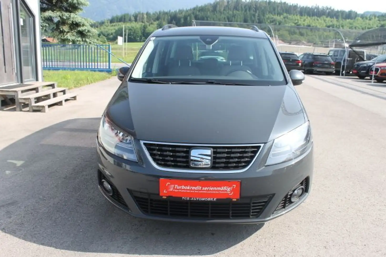 SEAT Alhambra Business 2,0 TDI Šedá - 2