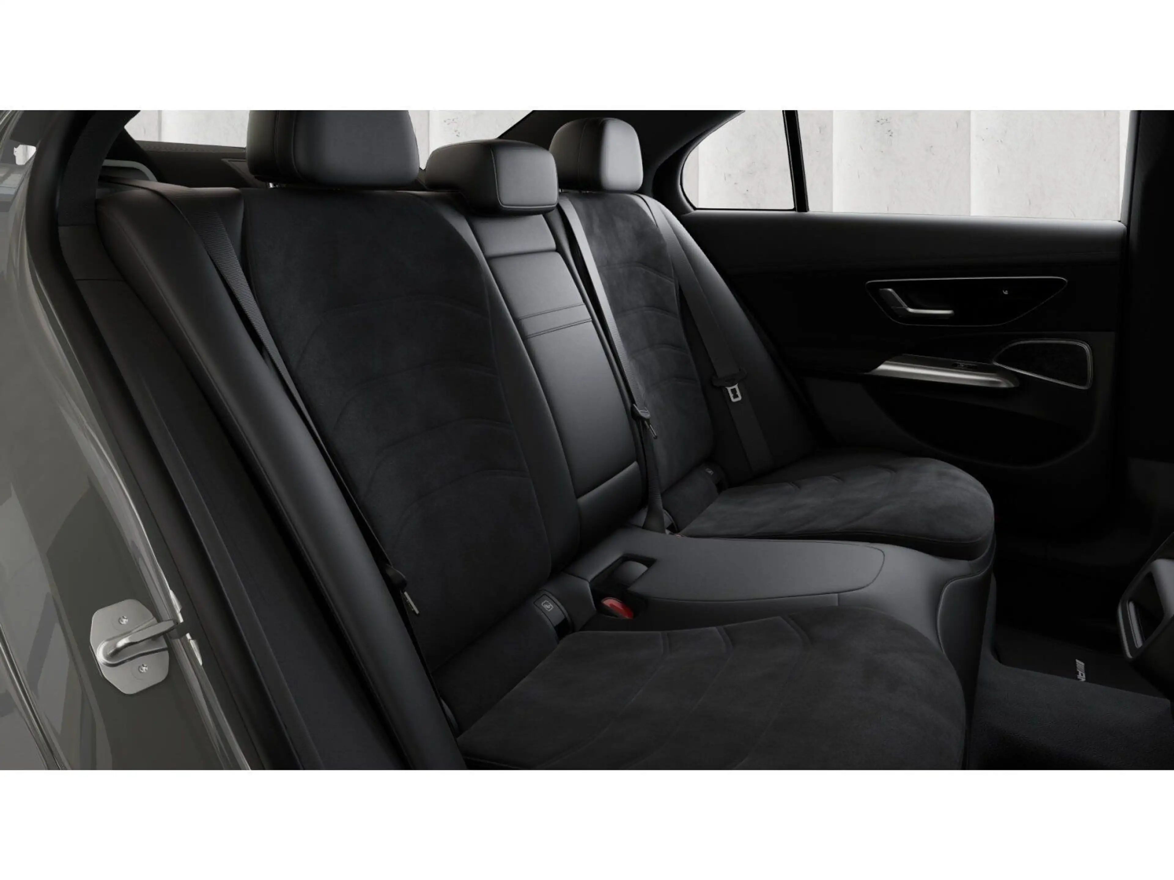 Mercedes-Benz E 450 d AMG Prem Night Super Pano Burm HUD Sthz — photo 7