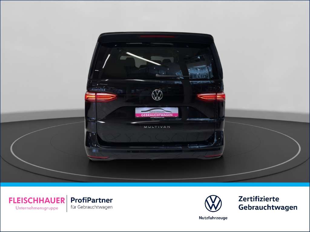 Volkswagen T7
