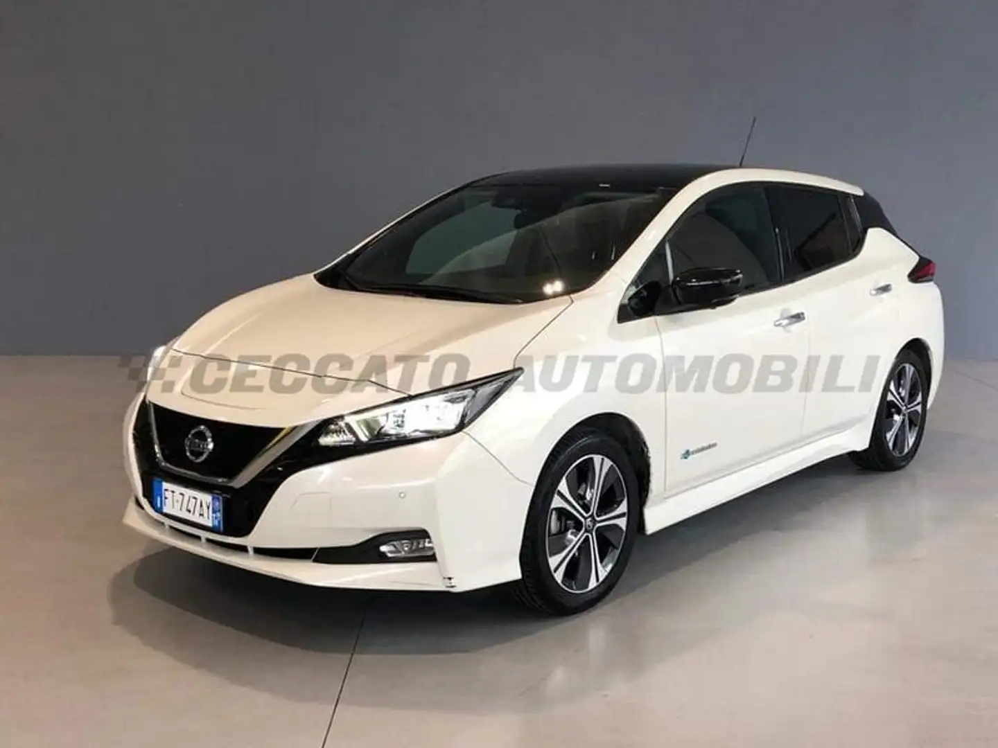 Nissan Leaf II 2018 N-Connecta Two Tone 40kWh 150cv Bianco - 1