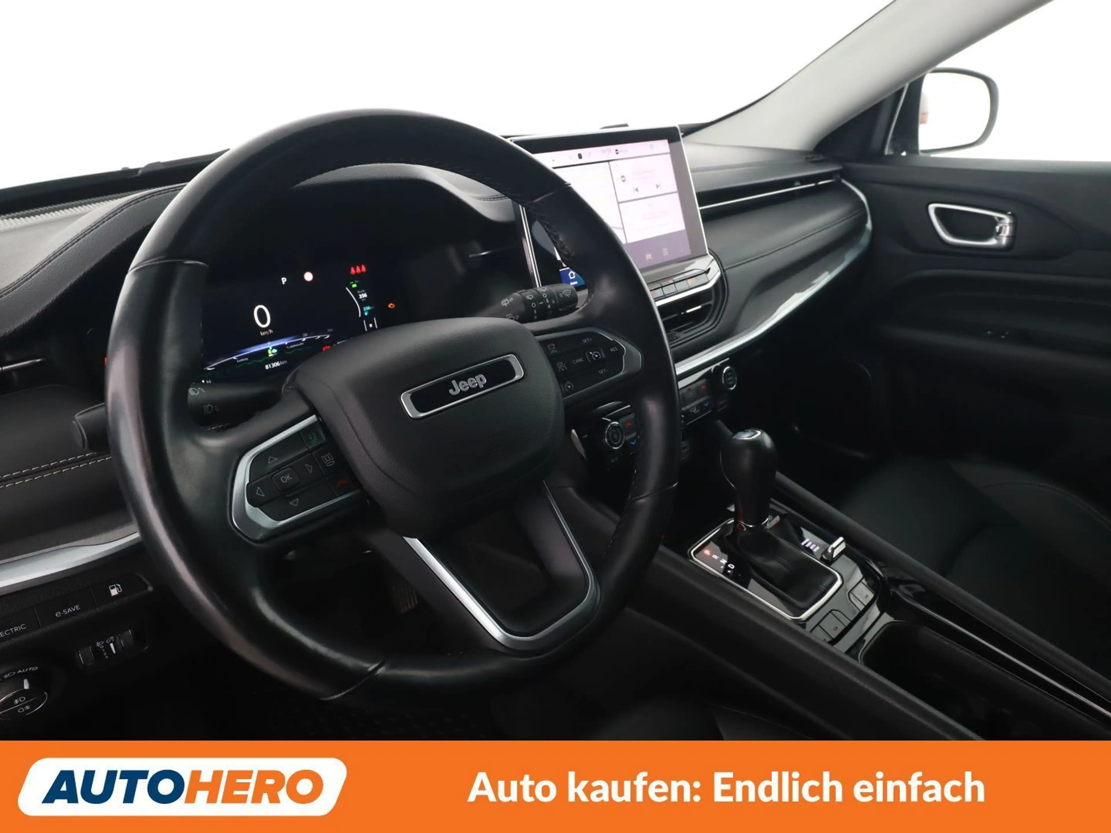 Jeep Compass 1.3 T4 4xe Plug-in Hybrid S — photo 11
